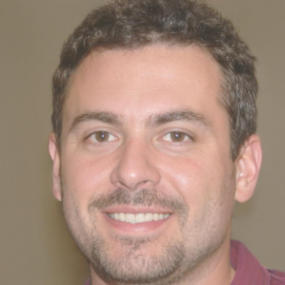 Portrait de Laurent Deschamps